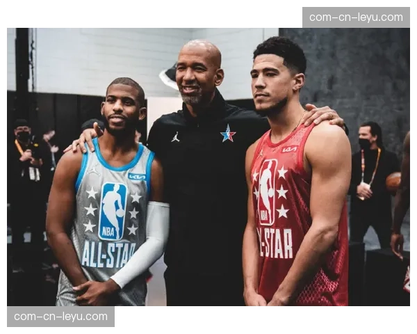 韦斯利八十四分钟推射空门 深圳新鹏城耐心等待机会终获回报